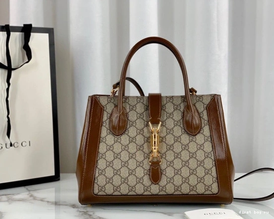First bag ru bag GUCCI medium tote Jackie 1961 0716